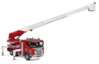 Bruder Scania Super 560R Feuerwehr mit Drehleiter, Wasserpum