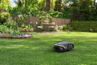 STIHL Mähroboter iMOW® 3 EVO - inkl. Ladestation 6