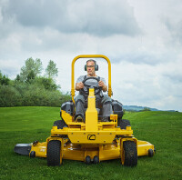 Cub Cadet Nullwendekreismäher Z7 183 3