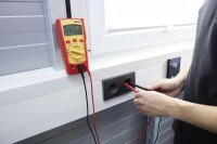 Wiha Digital-Multimeter 0-1000 V AC, CAT IV 7