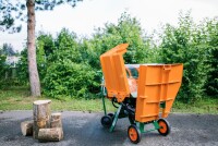 Posch Holzspalter Polly mit hydraulische Stammhebevorrichtun