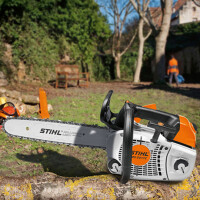 STIHL Baumpflegesäge MS 201 TC-M, PS3, Schienenlän