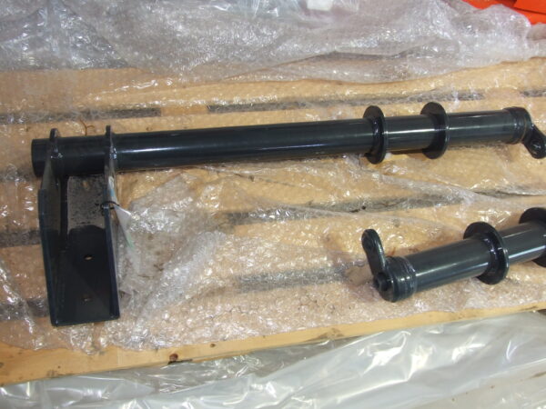 Spearhead Achse rechts für 460 Rotary Wing Cutter und 460 Multi-Cut